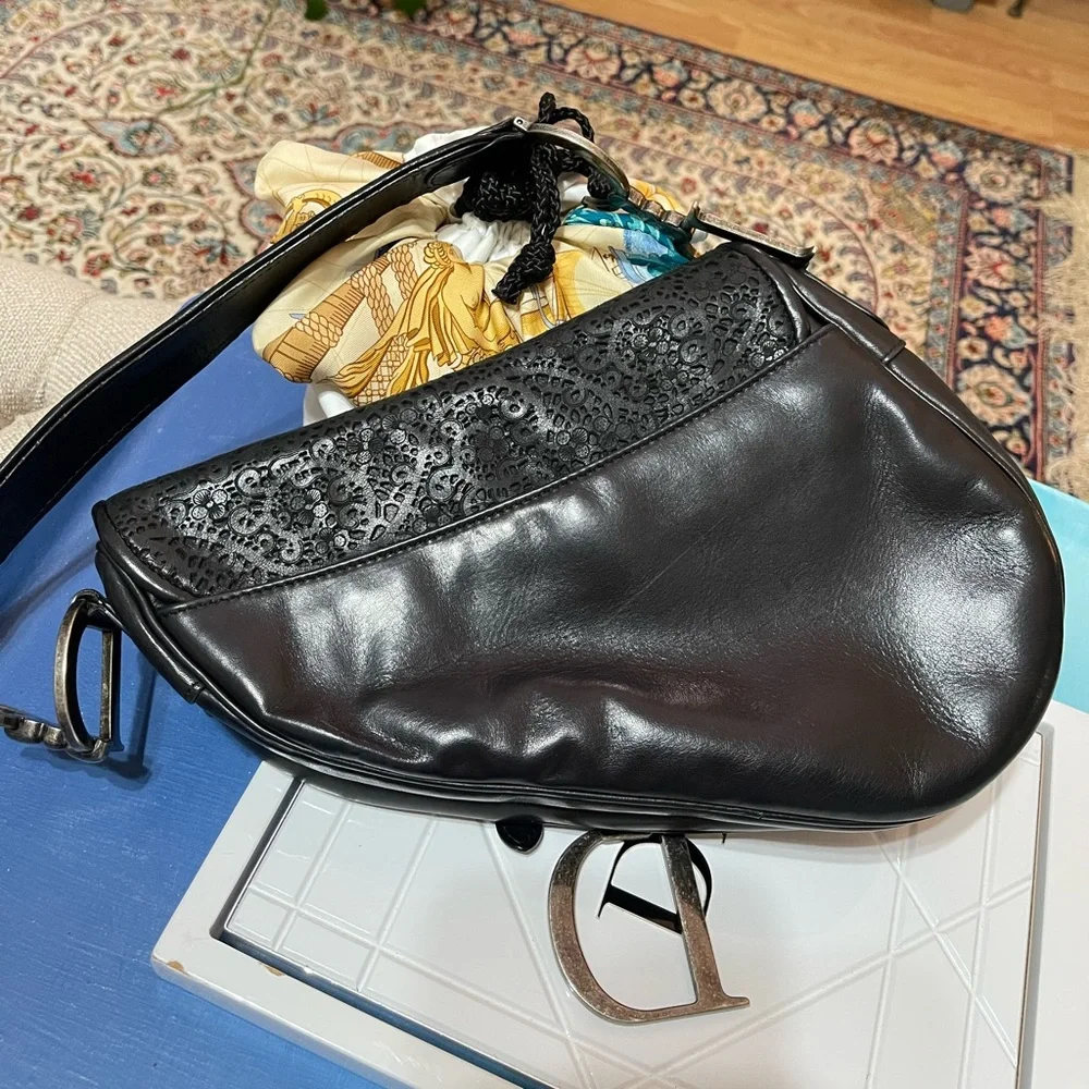 Dior Limited Edition Black Leather Saddle Bag - Picture 5 of 15